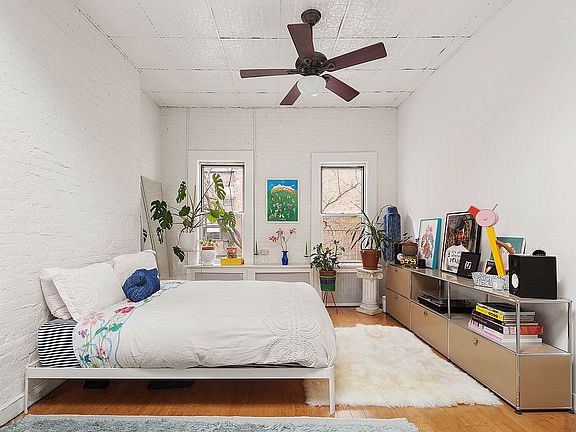 2nd image of 626 E 14th St APT 19
