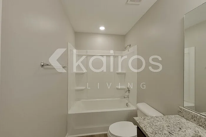 109 Saint Matthew Way — Photo 16