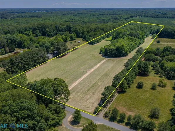 24AC Wake Rd, Wake, VA 23176