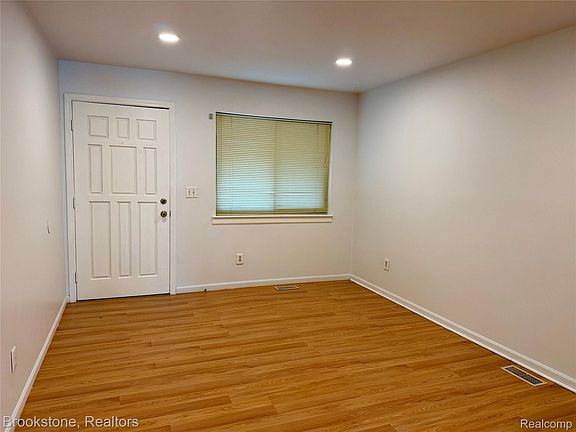 2nd image of 8401 Eighteen Mile Rd #196