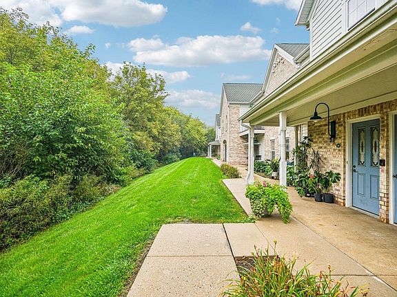 2nd image of 2732 Northview ROAD #94