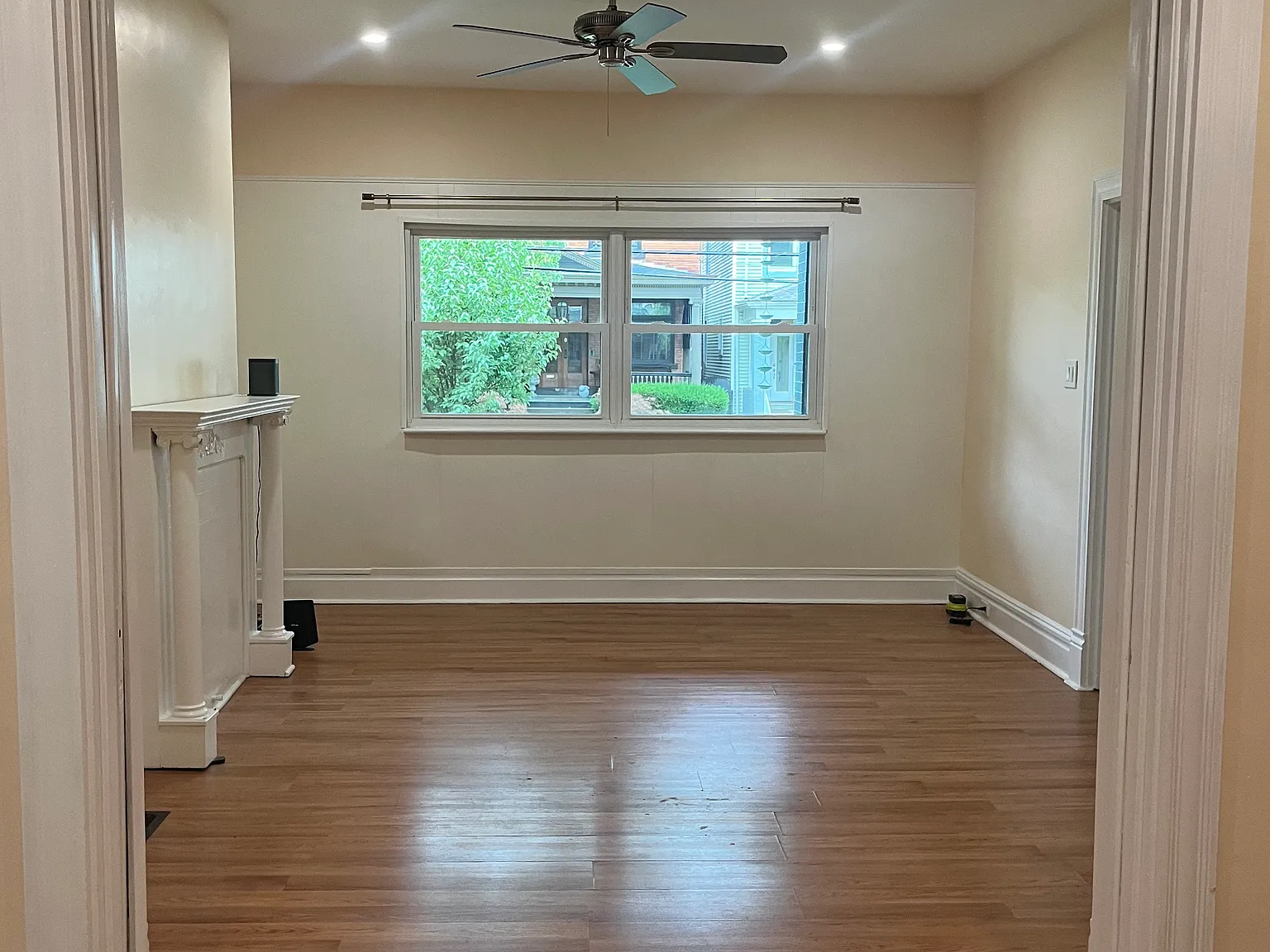 1 bed, 800 sqft, $1,455 — Photo 2