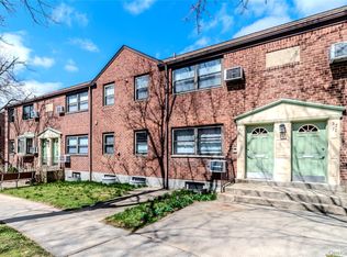 57-69 246th Crescent #A3, Douglaston, NY 11362