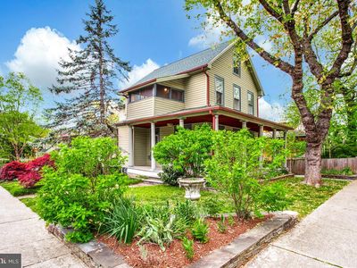 5100 42nd Ave, Hyattsville, MD, 20781