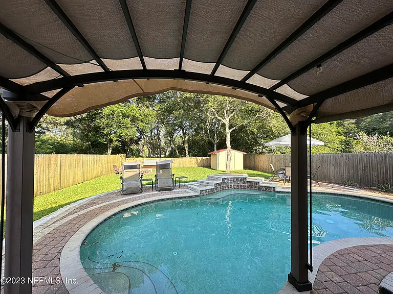 1624 Roberts Dr — Photo 20