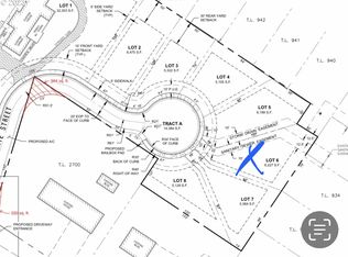 370 SW George Ct, Dundee, OR 97115