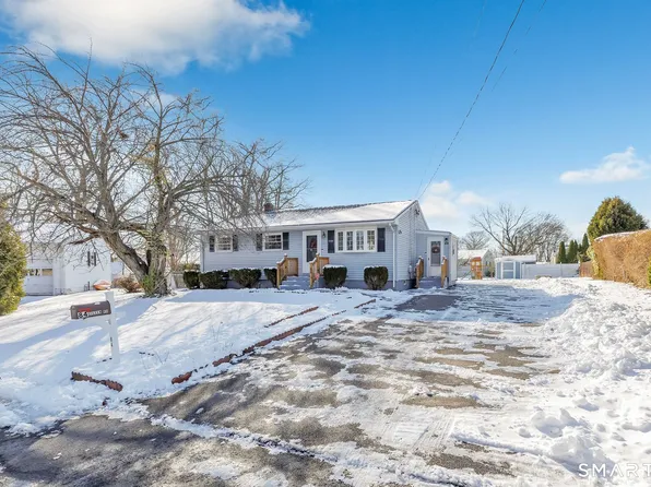 84 Eileen Road, West Haven, CT 06516