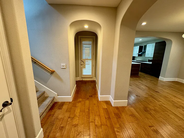 3009 Sweetviolet Dr — Photo 2