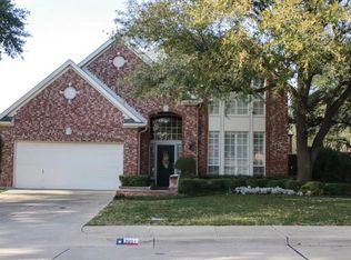 3891 Lakeview Ct, Addison, TX 75001