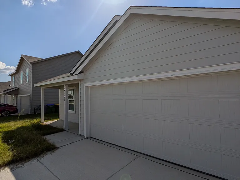 3131 Dispatch Dr — Photo 3