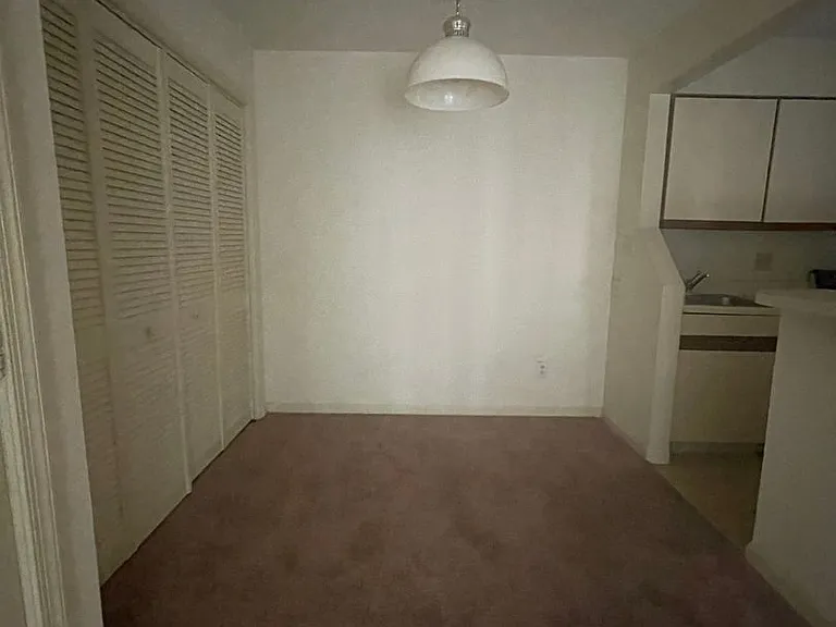 15 Davenport Ct — Photo 5