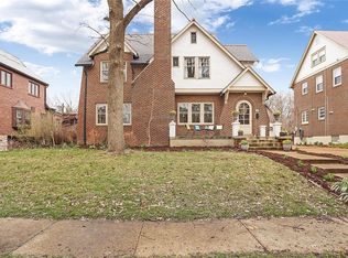 7447 Cromwell Dr, Saint Louis, MO