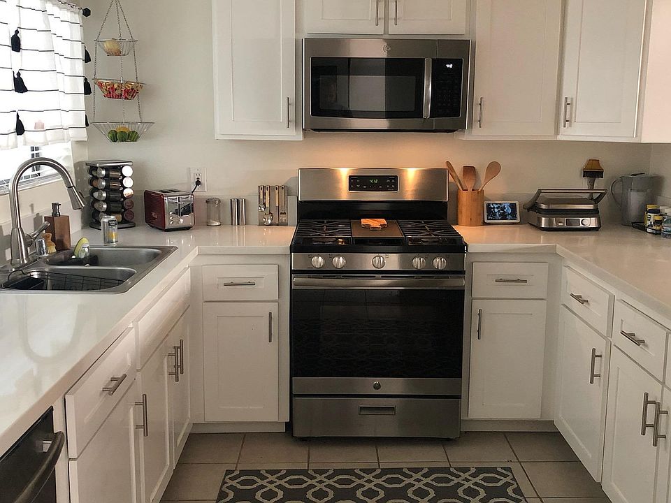 1st image of 2250 N Niagara St #218