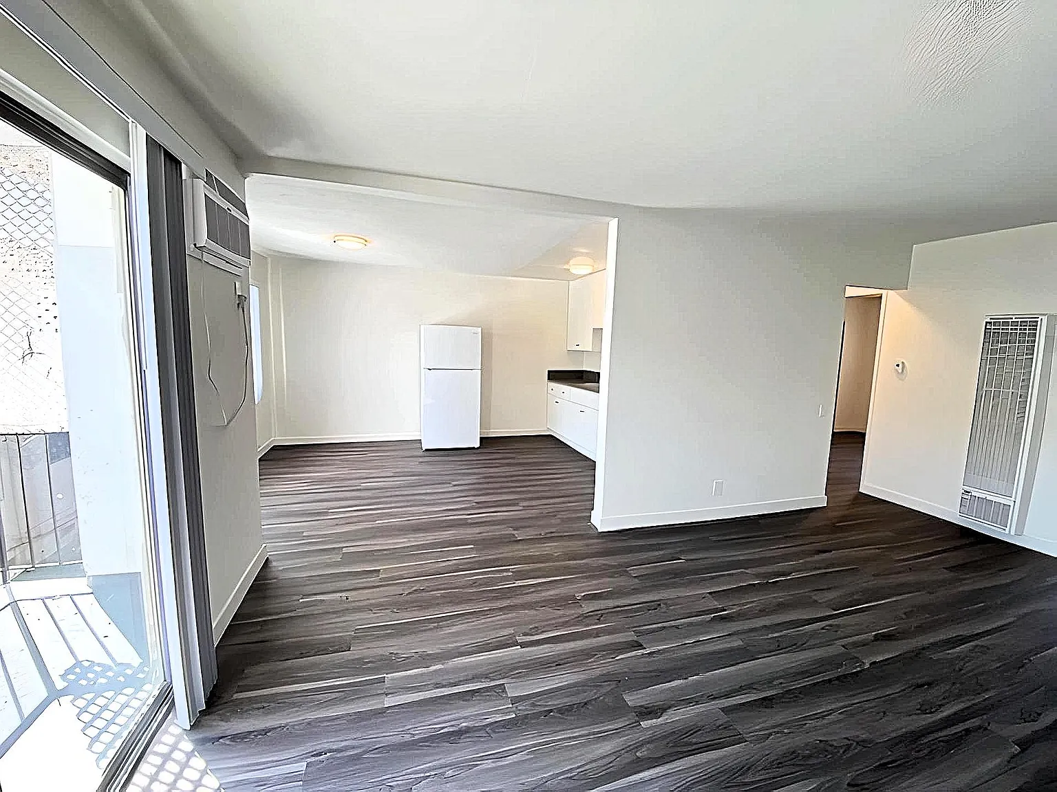 2 bed, $2,195 — Photo 3