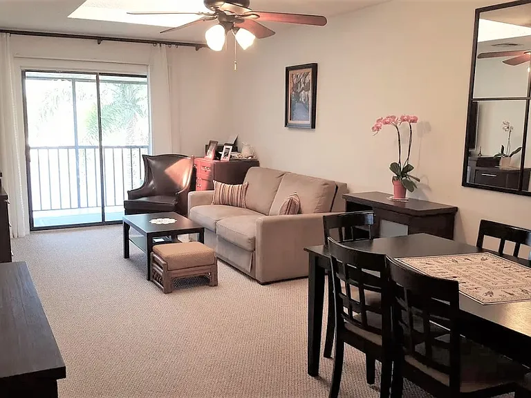 5325 Treetops Dr #T-204 — Photo 4
