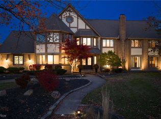 6560 Queens Way, North Royalton, OH 44133