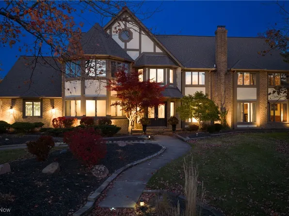 6560 Queens Way, North Royalton, OH 44133
