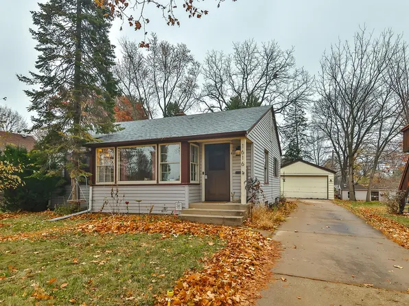 1616 26th St, Rockford, IL 61108