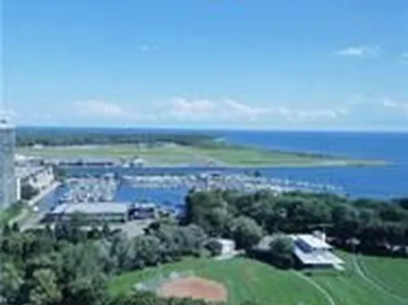 219 Fort York Blvd #2607, Toronto, ON M5V 1B1