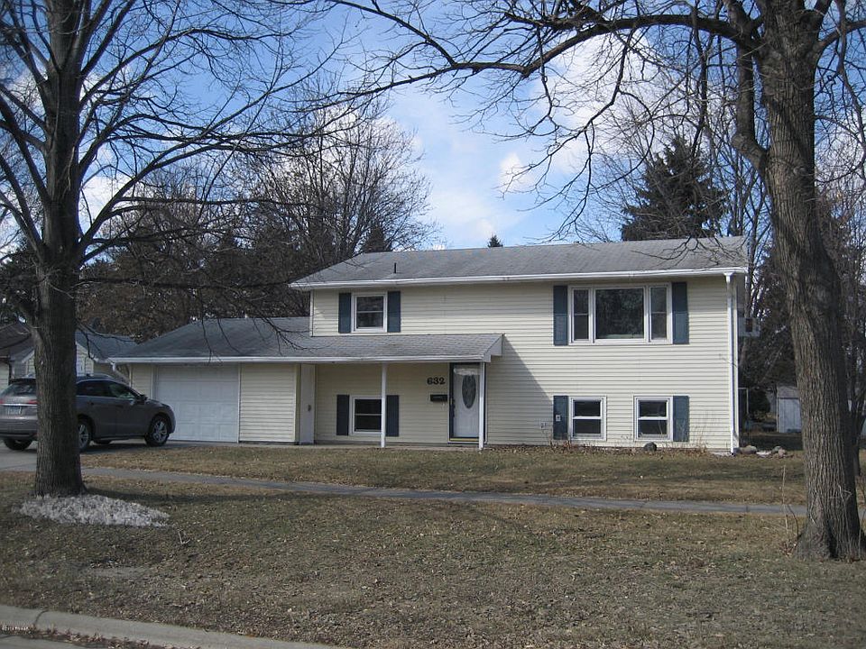 1st image of 632 Langer Ave S