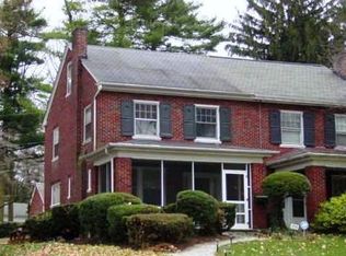 515 N School Ln, Lancaster, PA