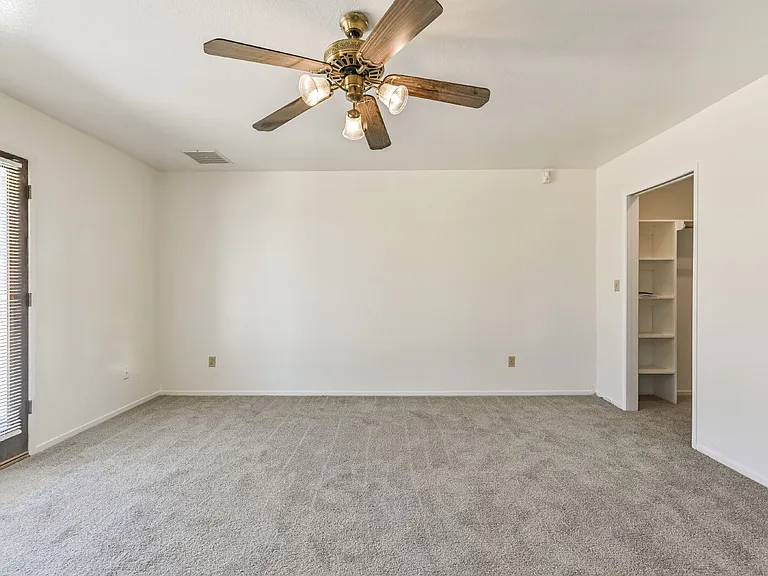315 Reese St — Photo 30