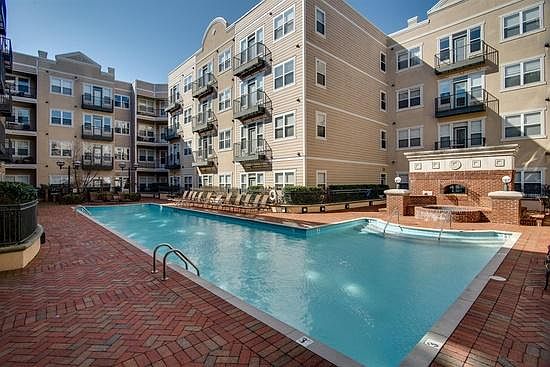 5th image of 3000 Vanderbilt Pl APT 123