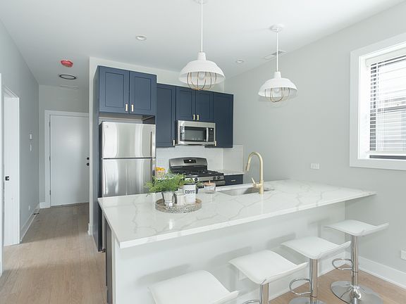2nd image of 4409 1/2 N Seely Ave #3B