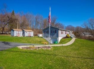 11 Perry Rd, Branchville, NJ 07826