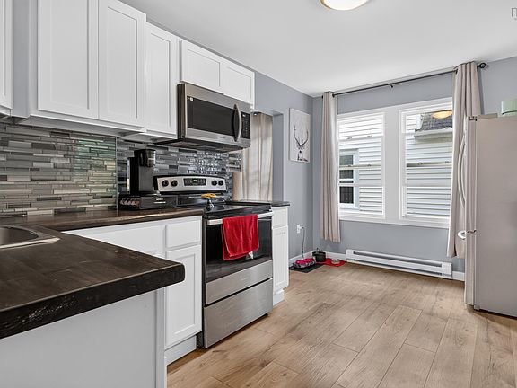4th image of 193 Brunswick St