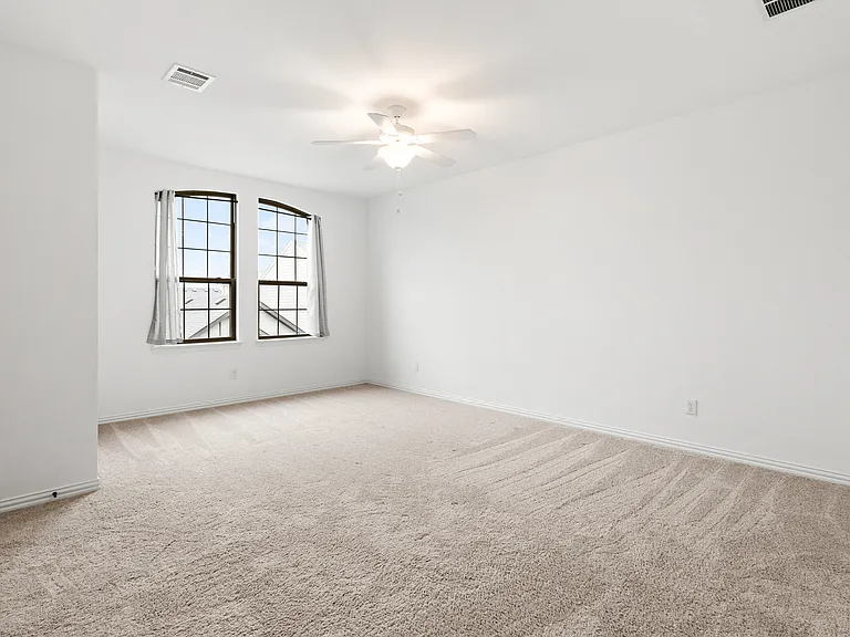 7521 Laburnam Rd — Photo 23