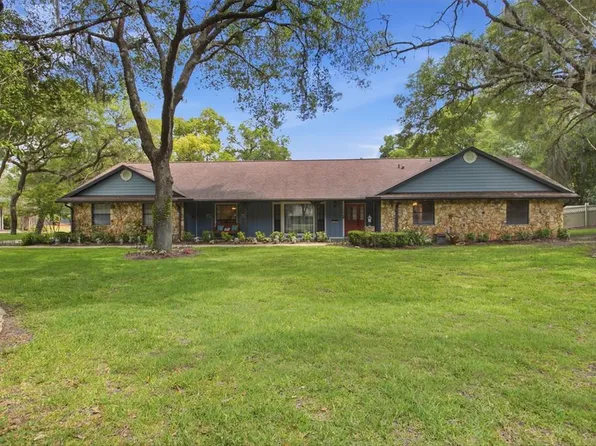 128 W Greentree Ln, Lake Mary, FL 32746