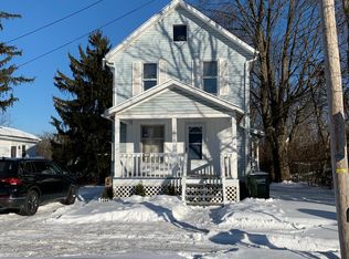 393 Hall Ave, Barberton, OH 44203