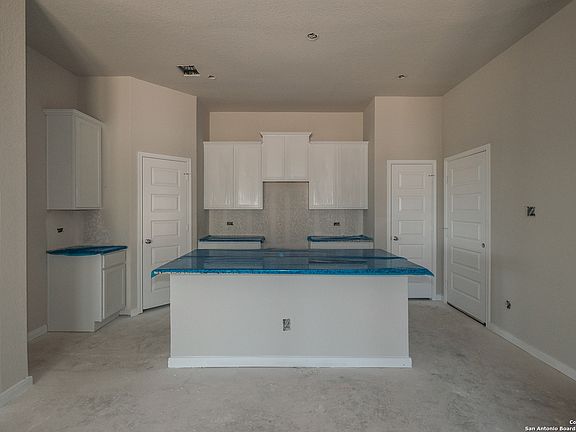 4th image of 12318 Flatiron Way