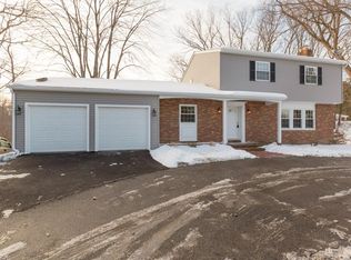 2104 Green Rd, Madison, OH 44057