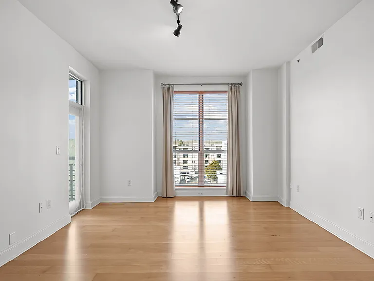 618 N Boylan Ave #702 — Photo 7