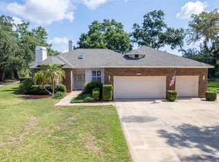 1815 Durant Rd, Valrico, FL 33596