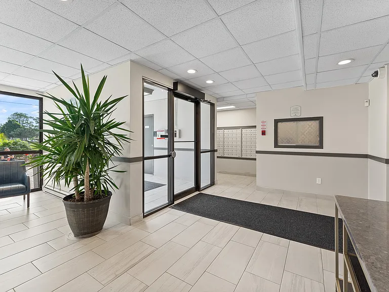 101 Langlois Ave — Photo 7