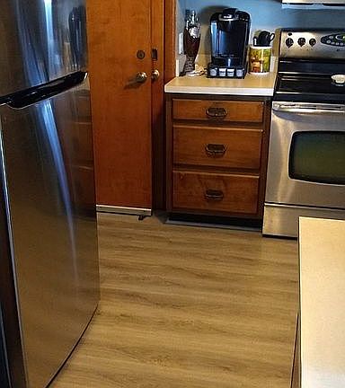 New waterproof floor-kitchen