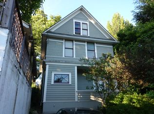 1419 N 51st St, Seattle, WA 98103