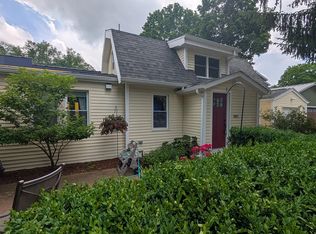 1490 South Blvd, Ann Arbor, MI 48104