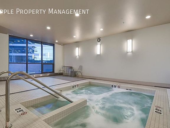 4th image of 225 11th Ave SE #1207