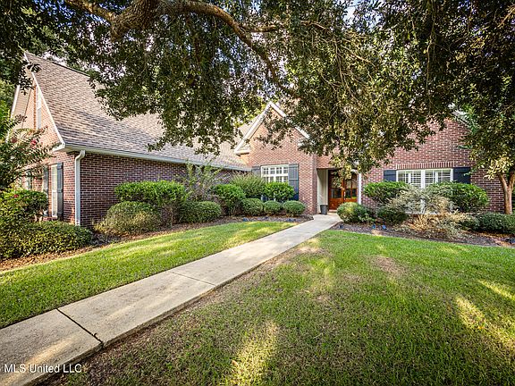 5th image of 812 Canebrake Dr