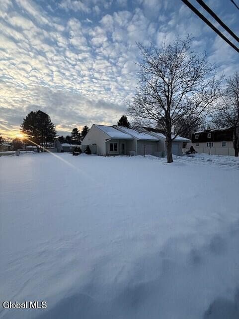 1st image of 119 Fort Hunter Road