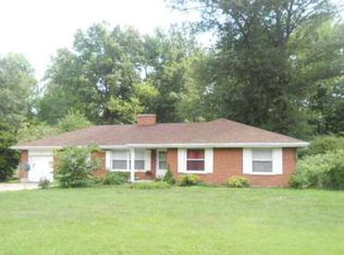 125 Cherry Rd, Berea, KY 40403