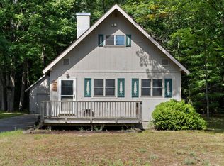 1950 Sunset Dr, Gaylord, MI 49735