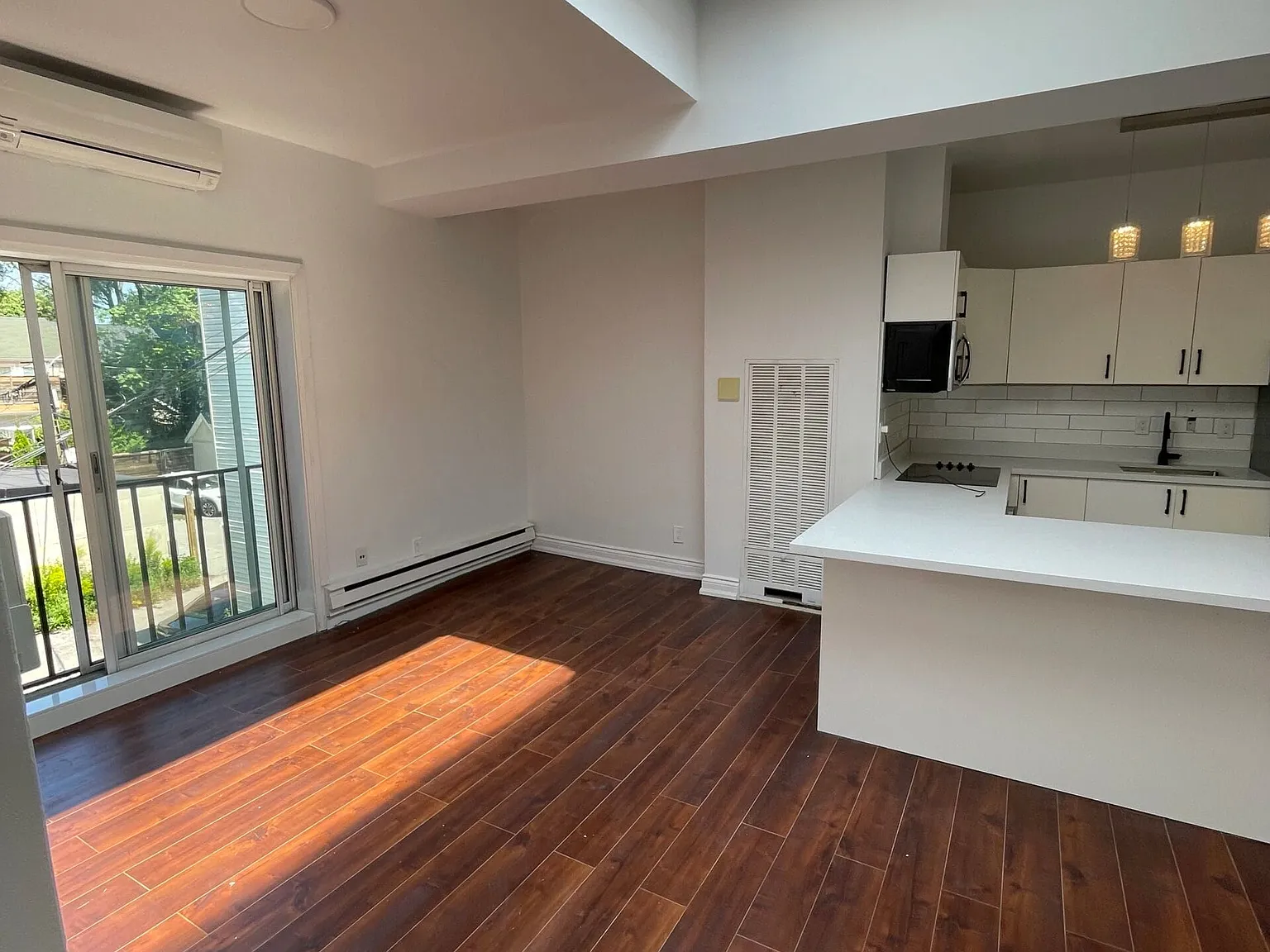 2 bed, $2,950 — Photo 3