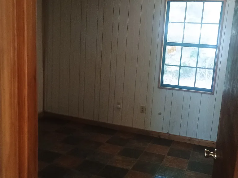 9 N Main St #D — Photo 5