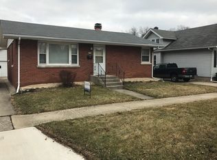 843 Charles St, Aurora, IL 60506