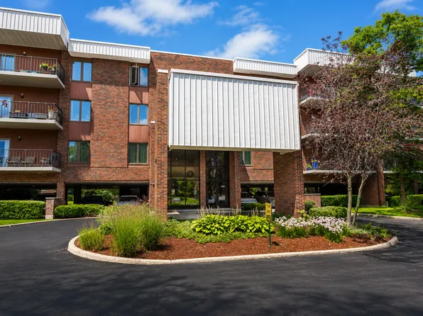 6585 Main St APT 201, Downers Grove, IL 60516